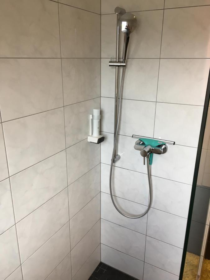 Wirtshaus Zum Stern Hotel Satteins Kültér fotó